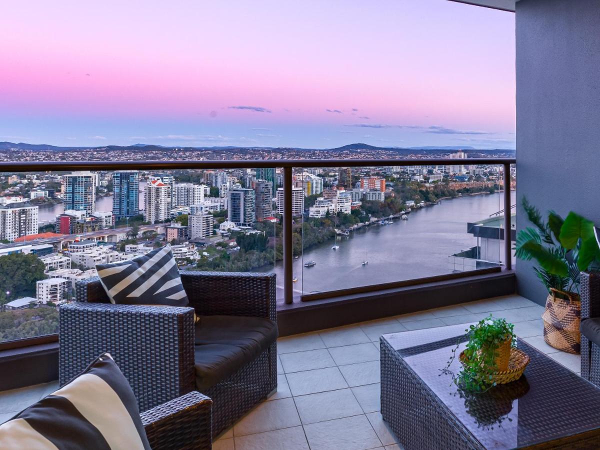 African Escape On Level 38 - Balcony With Views Brisbane Buitenkant foto